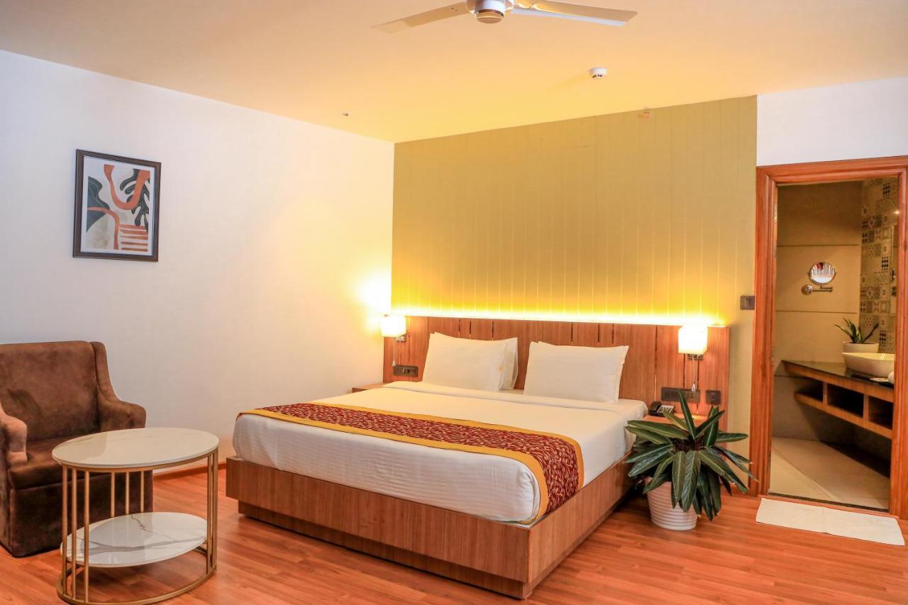Hotel Sky Sierra Wayanad Kalpetta Exterior photo