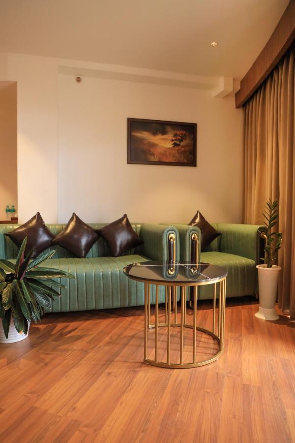Hotel Sky Sierra Wayanad Kalpetta Exterior photo