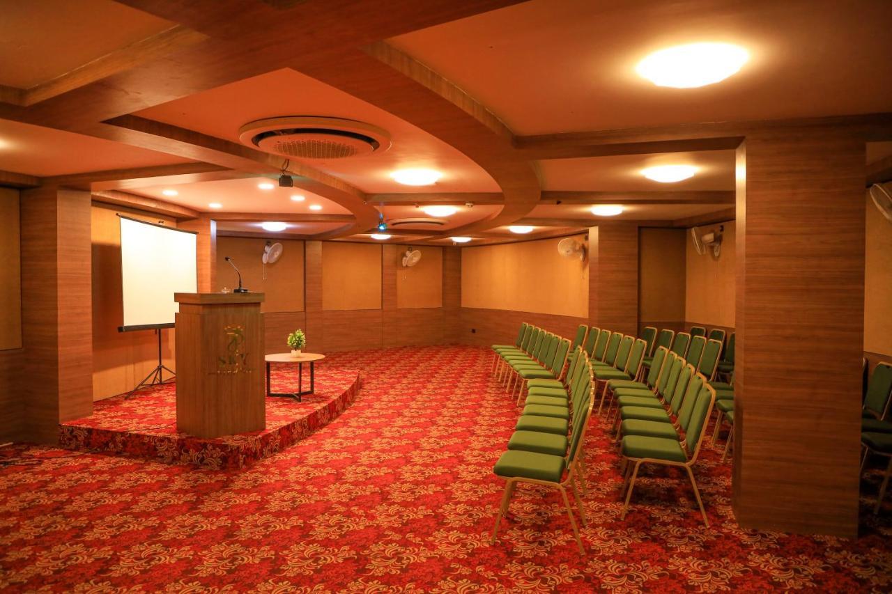 Hotel Sky Sierra Wayanad Kalpetta Exterior photo