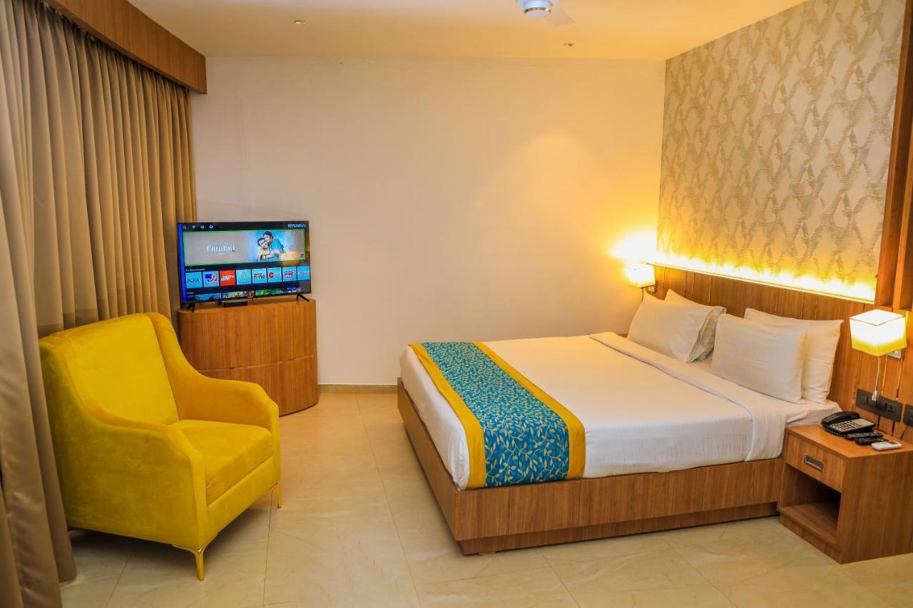 Hotel Sky Sierra Wayanad Kalpetta Exterior photo