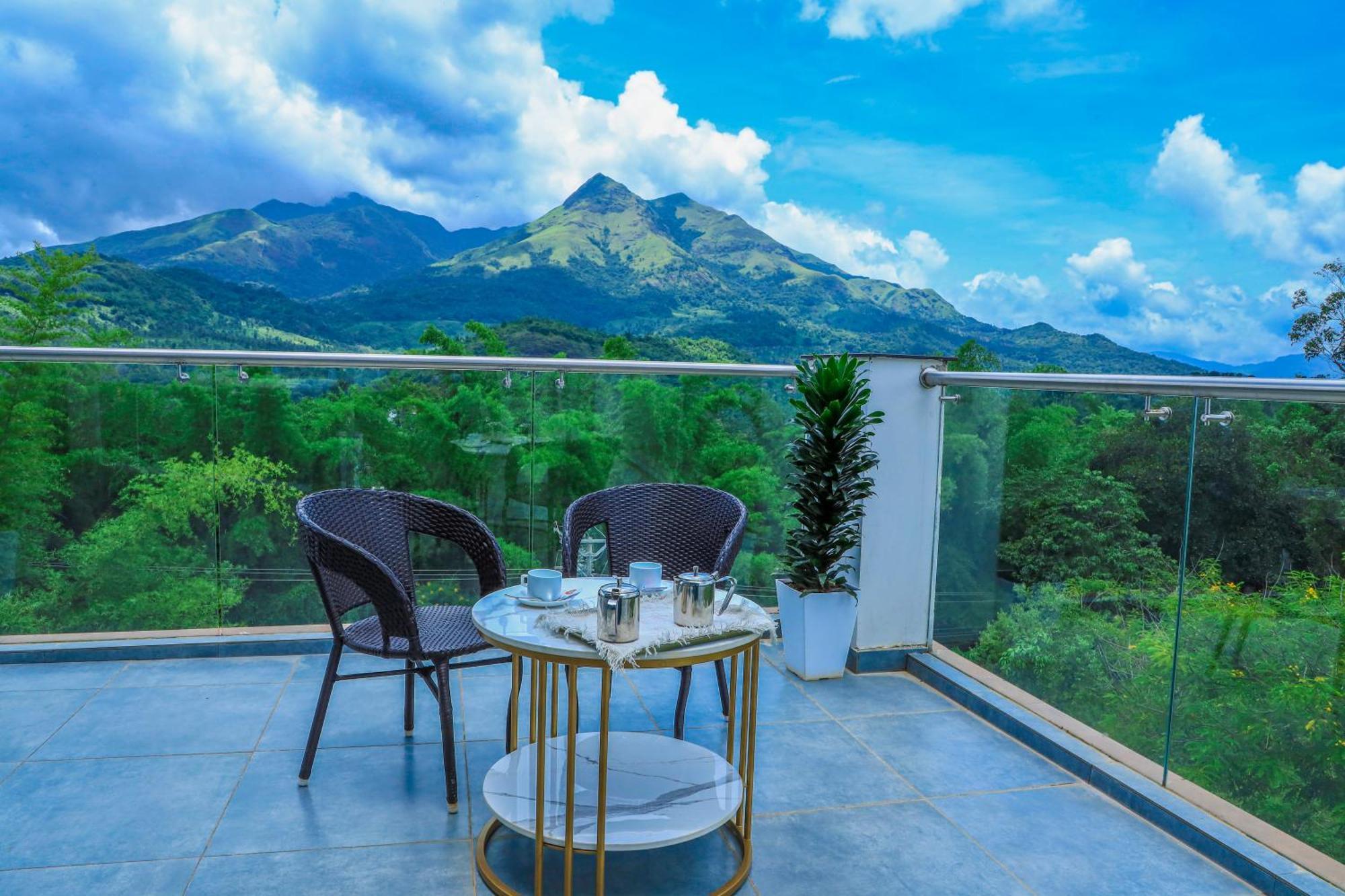 Hotel Sky Sierra Wayanad Kalpetta Exterior photo